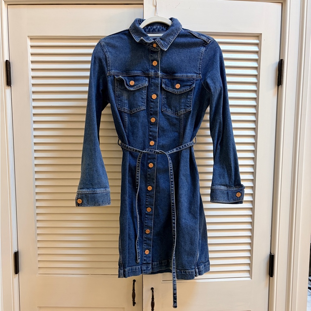 Gap denim shirt dress with belt